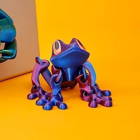 3D Printed Magnetic Frog Toy