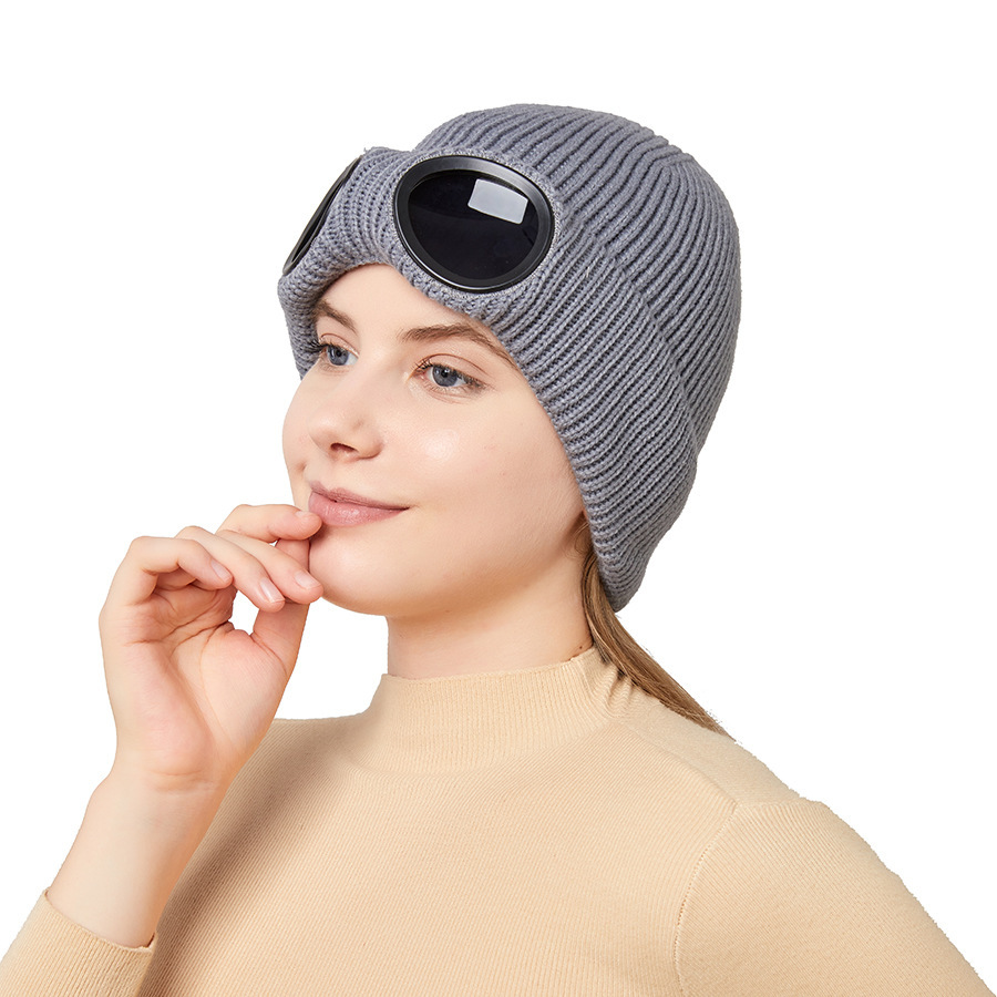 Casual Soft Goggle Lens Design Beanie Hat
